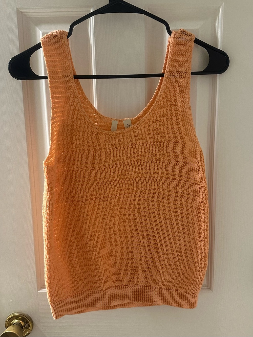 Francesca’s Frenchi Peach Knit Scoop Neck Tank